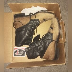 Justin Lace-up Boots